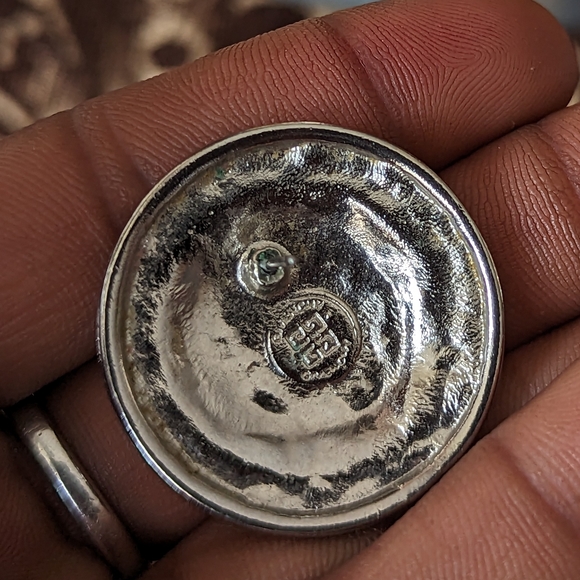 2PCS💥1980-1992💥💯GIVENCHY NECKLACE AND VINTAGE LOGO DISC EARRINGS - Picture 11 of 11